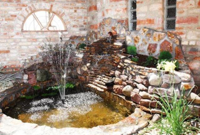 Malomudvar Étterem Cukrászda Panzió és Rendezvényház Gyongyos Exterior foto